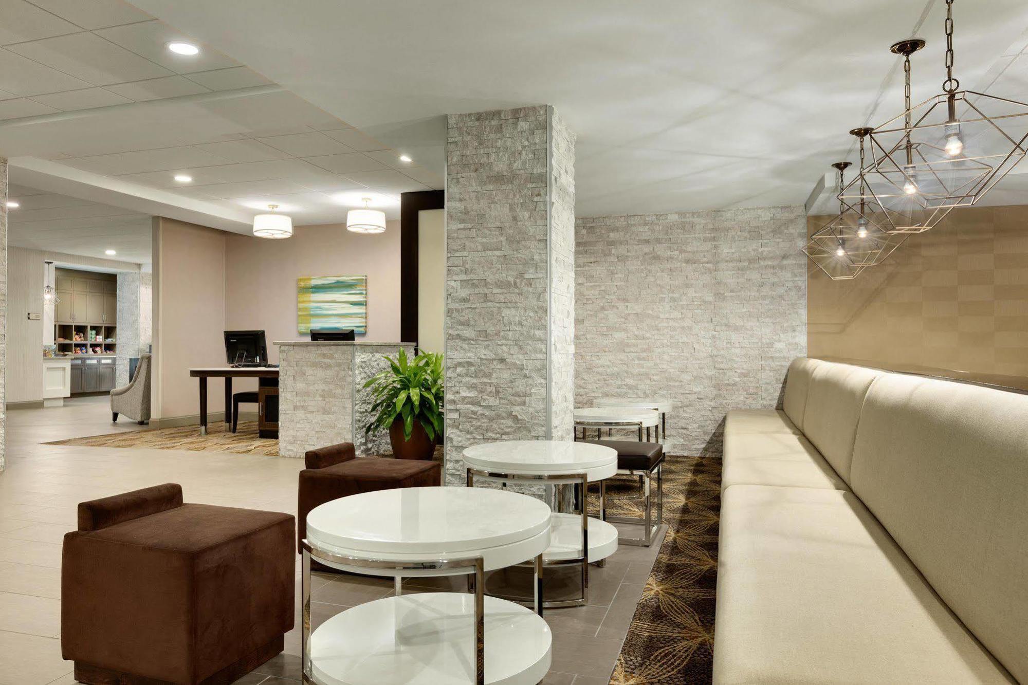 Homewood Suites By Hilton Hartford Downtown Exterior photo